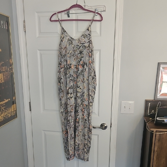 Lovestitch M Floral Spaghetti Strap Maxi Dress - Picture 1 of 8
